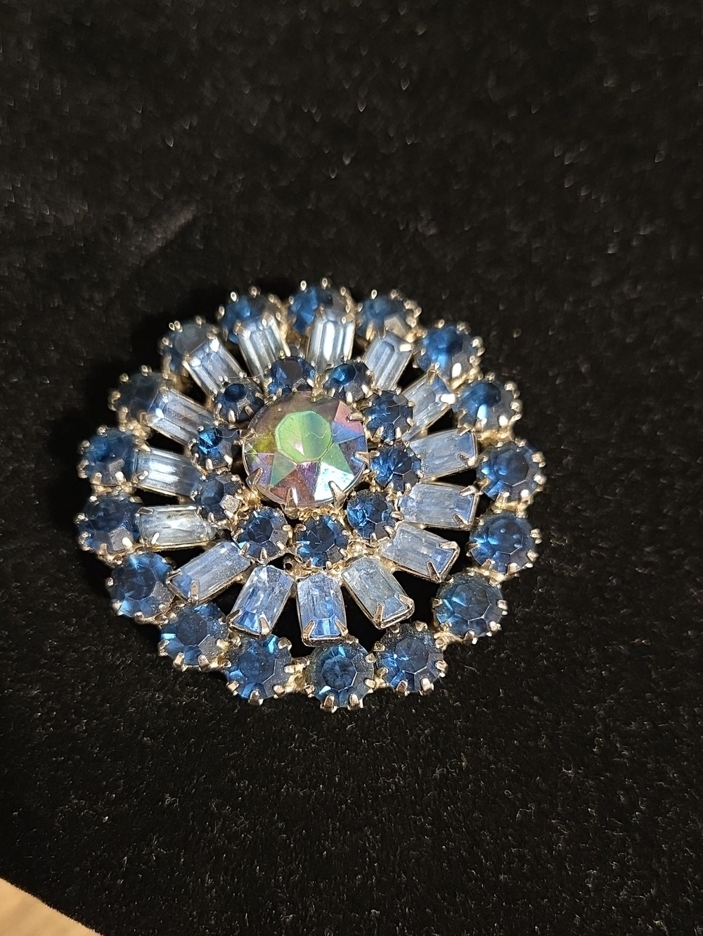 Mid-Century Multi-Tier Blue Aurora Borealis Rhinestone Statement Brooch Pendant - Picture 2 of 6